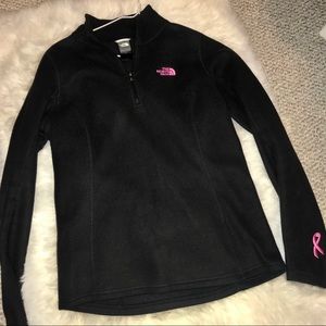 Women’s North Face Small Pullover